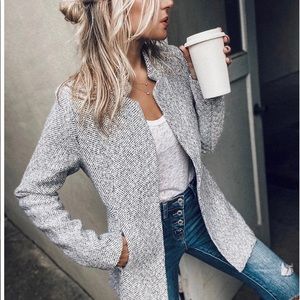 VICI Tayshia Coat with Pockets in Heather Grey